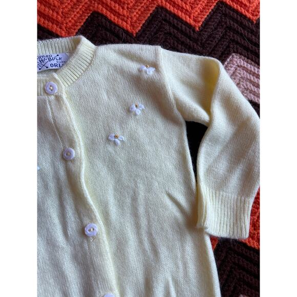 Vintage 60s Turbo Hi-Bulk Yellow Daisy Baby Cardigan Sweater DuPont Orlon - Picture 3 of 8